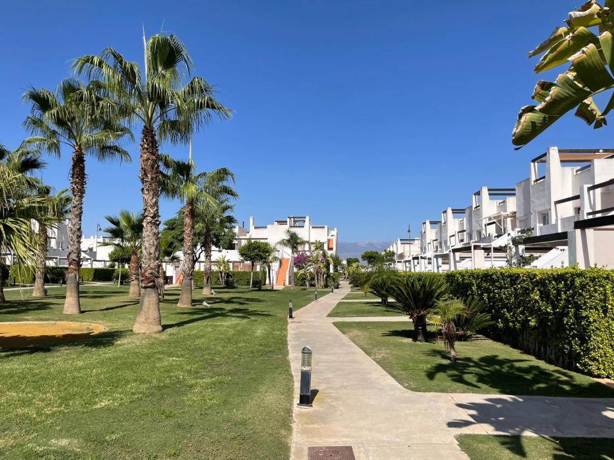 El Condado De Alhama Golf Resort Naranjos 7 House 589 阿尔阿马德穆尔西亚 外观 照片