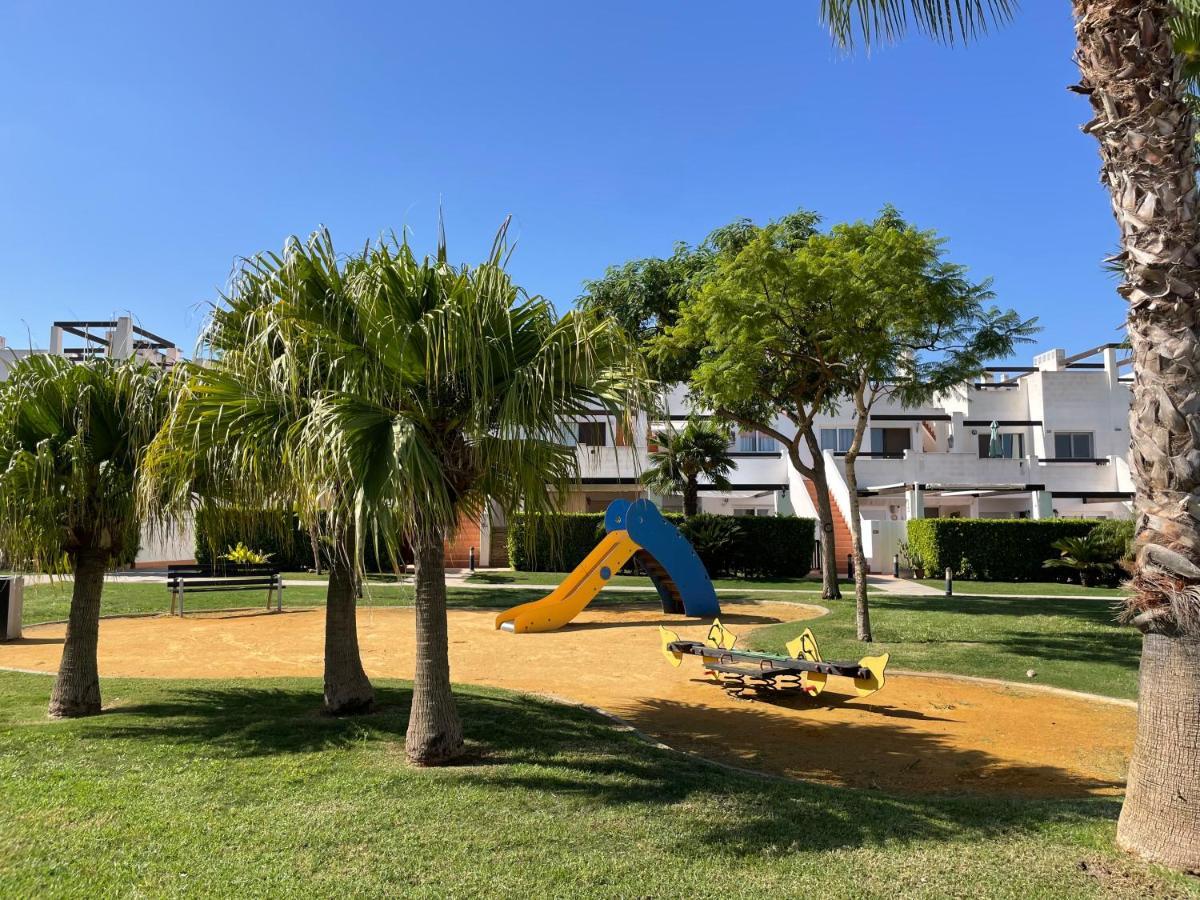 El Condado De Alhama Golf Resort Naranjos 7 House 589 阿尔阿马德穆尔西亚 外观 照片