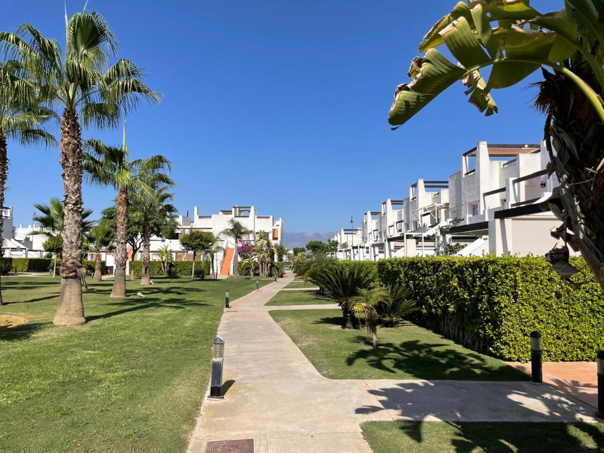 El Condado De Alhama Golf Resort Naranjos 7 House 589 阿尔阿马德穆尔西亚 外观 照片